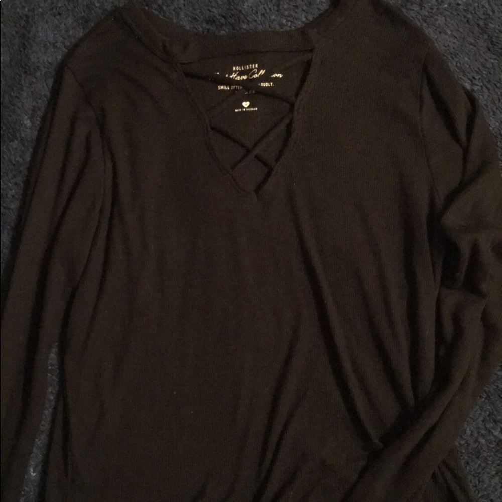 Crisscross long sleeve